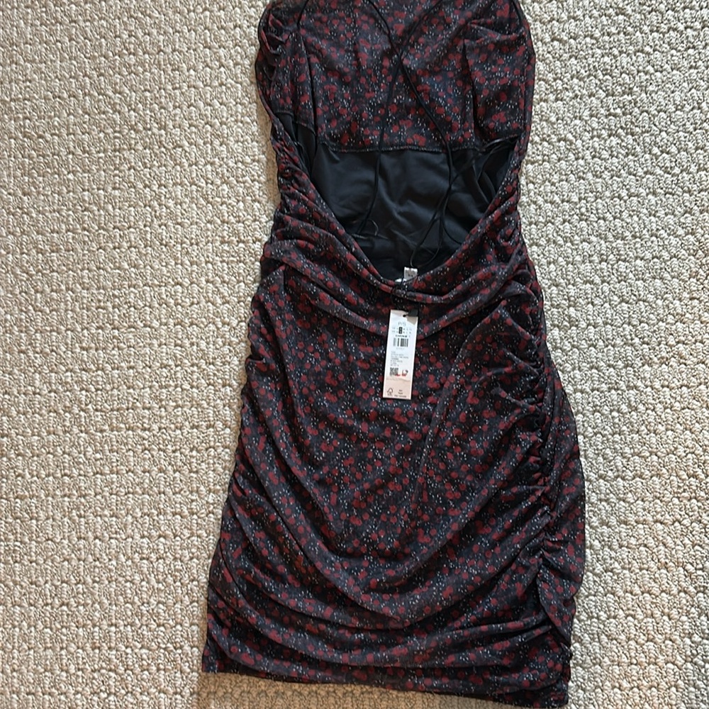 Garage Ruched Dress - Picture 9 of 9